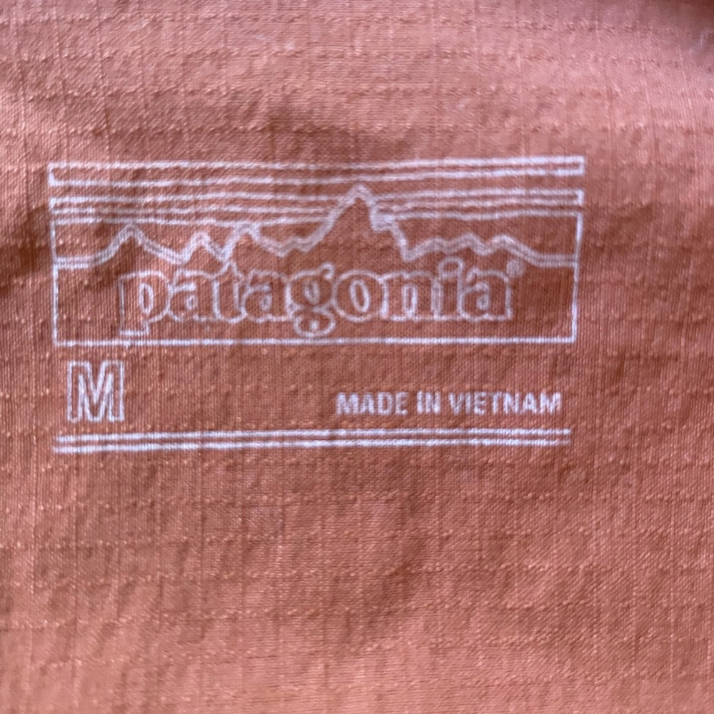 Patagonia full zip orange jacket size M